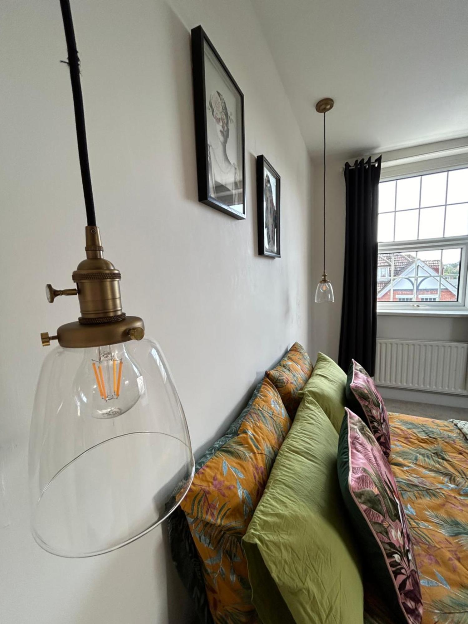 Seaside Rentals Bournemouth - 2Br, Upto 6Ppl, Beach 3 Min Walk, Dogs Ok, Wifi, Park 2 Cars Екстериор снимка